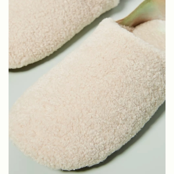 Anthropologie Rue Sherpa Slippers in ivory - Picture 3 of 8